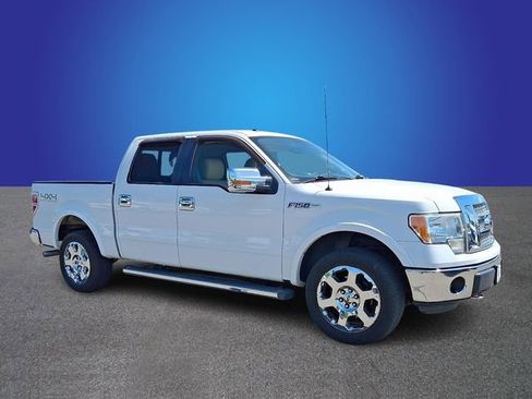 Used 2012 Ford F150 Lariat w/ Lariat Chrome Pkg image 2