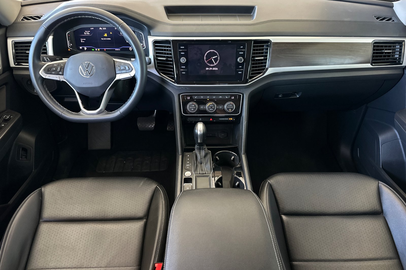 Used 2022 Volkswagen Atlas SE FWD image 13