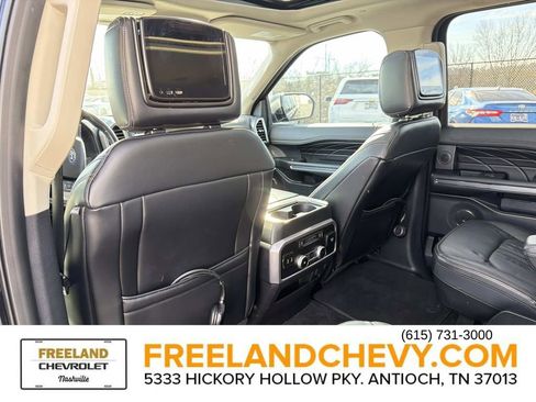 Used 2019 Ford Expedition Platinum image 17
