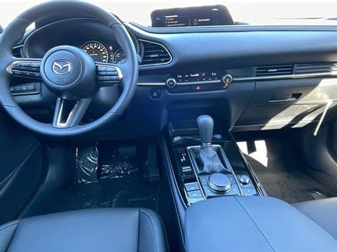 New 2025 MAZDA CX-30 AWD 2.5 S w/ Select Sport Pkg image 17