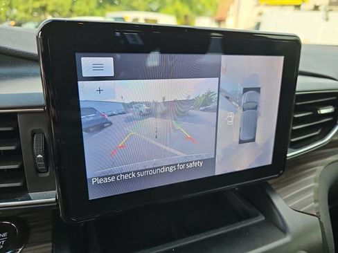 Certified 2020 Ford Explorer Limited RWD image 27