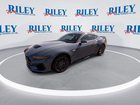 New 2025 Ford Mustang GT Premium w/ GT Performance Package image 4