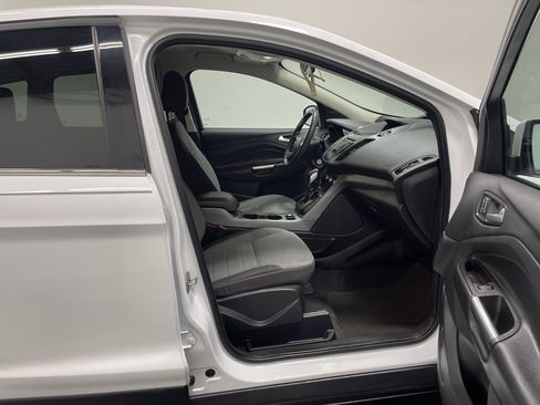 Used 2015 Ford Escape SE AWD/4WD image 34