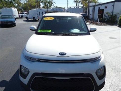 Used 2020 Kia Soul LX image 5