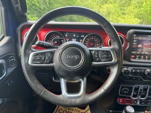 Used 2019 Jeep Wrangler Unlimited Rubicon AWD/4WD image 25