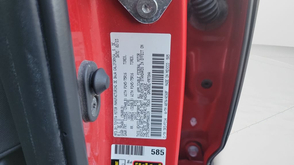 Certified 2023 Toyota Tacoma SR5 AWD/4WD image 27