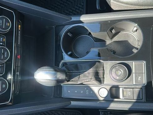 Used 2022 Volkswagen Atlas SE image 14