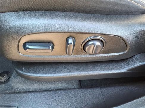 Used 2024 Chevrolet Equinox LT w/ LPO, Floor Liner Package image 16