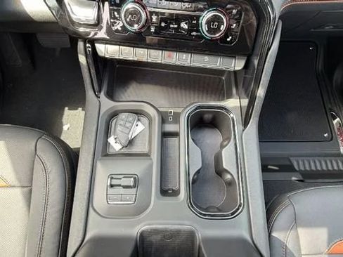 New 2026 GMC Sierra 2500 AT4 w/ Technology Package AWD/4WD image 27