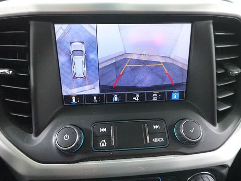 Used 2023 GMC Acadia SLT w/ Technology Package image 21