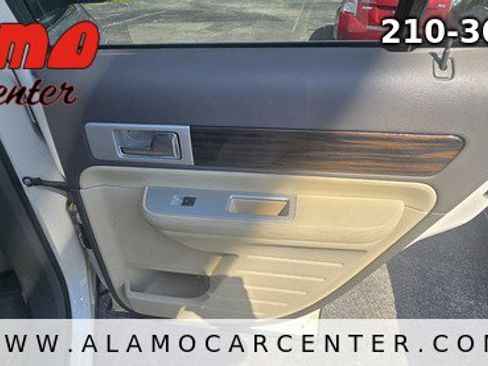 Used 2008 Lincoln MKX FWD image 27