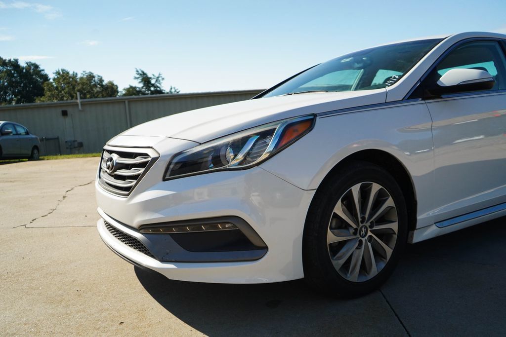 Used 2017 Hyundai Sonata Sport FWD image 17