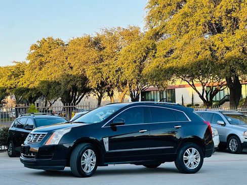Used 2014 Cadillac SRX Luxury w/ Driver Awareness Package image 4