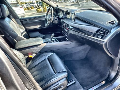 Used 2018 BMW X5 xDrive40e image 30