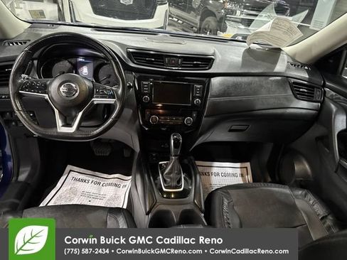 Used 2019 Nissan Rogue SL AWD/4WD image 18