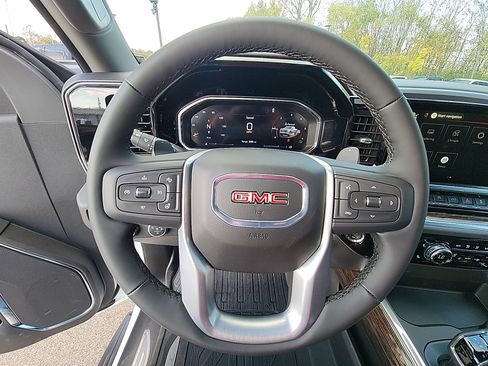 New 2026 GMC Sierra 1500 Elevation image 18