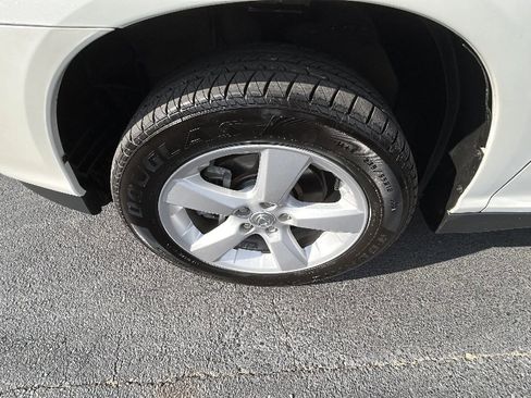Used 2006 Lexus RX 330 FWD image 42