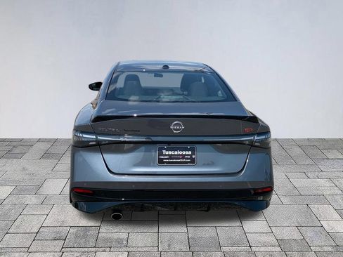 Used 2026 Nissan Sentra SR w/ Floor Mat Package FWD image 6