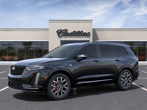 Used 2025 Cadillac XT6 Sport w/ Technology Package AWD/4WD image 2