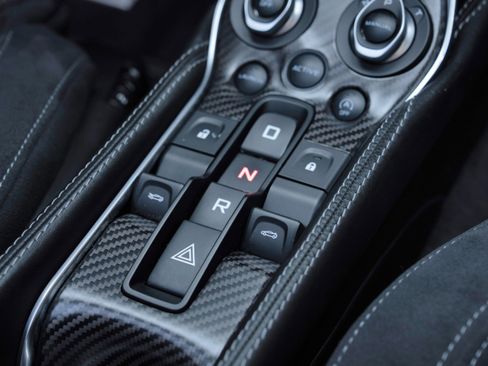 Used 2017 McLaren 570S RWD image 66