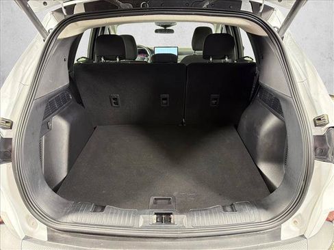 Used 2024 Ford Escape Active w/ Tech Pack #1 AWD/4WD image 19