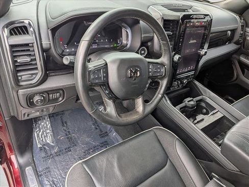 Used 2025 RAM 1500 Limited w/ Trailer Tow Group image 10