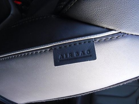 Used 2024 Hyundai Palisade Calligraphy image 45