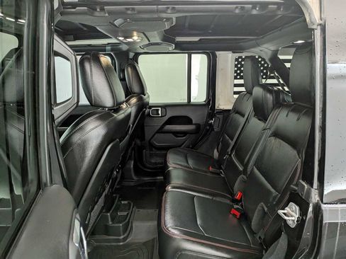 Used 2023 Jeep Wrangler Unlimited Rubicon w/ Cold Weather Group image 20