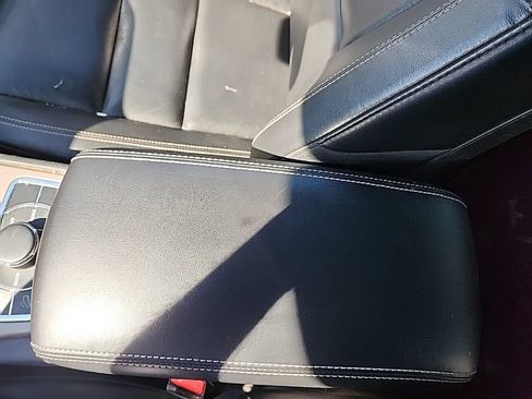 Used 2017 Jeep Grand Cherokee Limited AWD/4WD image 25