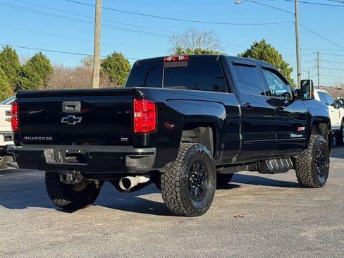 Used 2019 Chevrolet Silverado 2500 LTZ w/ Duramax Plus Package image 5