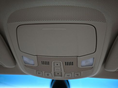 Used 2019 Lincoln MKZ Reserve w/ Reserve Plus Package image 24