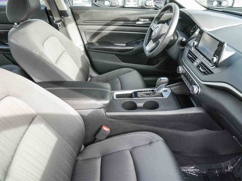 Used 2021 Nissan Altima 2.5 S w/ Driver Assist Package image 11