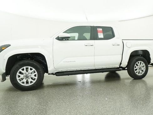 New 2026 Toyota Tacoma SR5 image 44