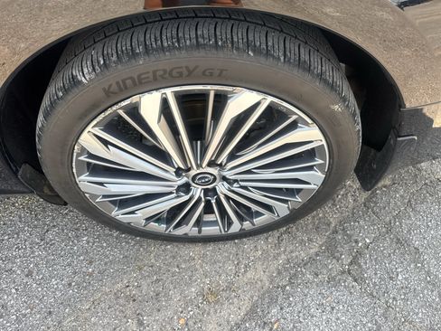 Used 2024 Nissan Altima 2.5 SL FWD image 22