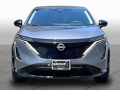 Used 2023 Nissan Ariya FWD image 3