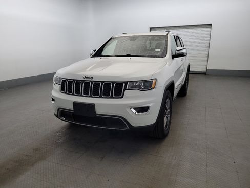 Used 2021 Jeep Grand Cherokee Limited AWD/4WD image 15