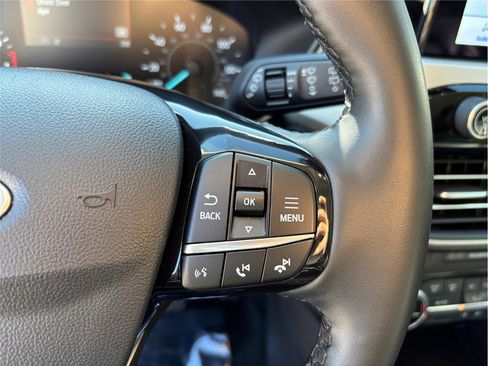 Used 2021 Ford Escape SEL image 26