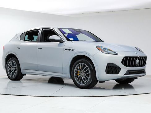 Certified 2023 Maserati Grecale Modena AWD/4WD image 7