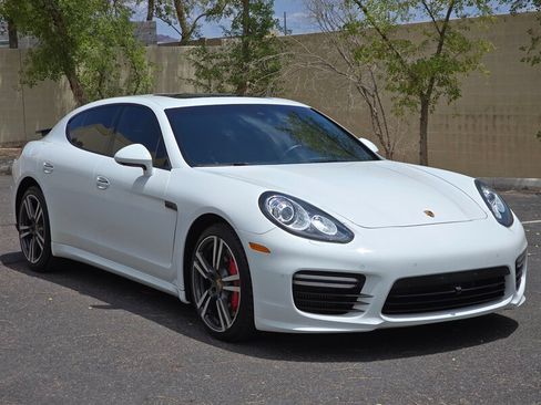Used 2014 Porsche Panamera AWD/4WD image 2