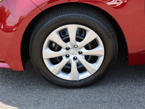 Used 2026 Toyota Corolla LE FWD image 11