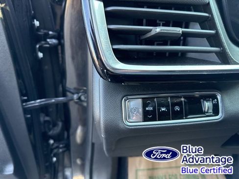 Used 2024 Buick Envision Preferred image 16