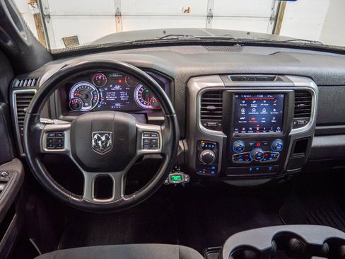 Used 2021 RAM 1500 Classic Warlock image 27