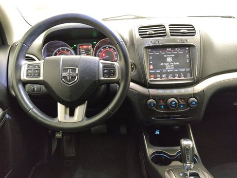 Used 2017 Dodge Journey Crossroad AWD/4WD image 22