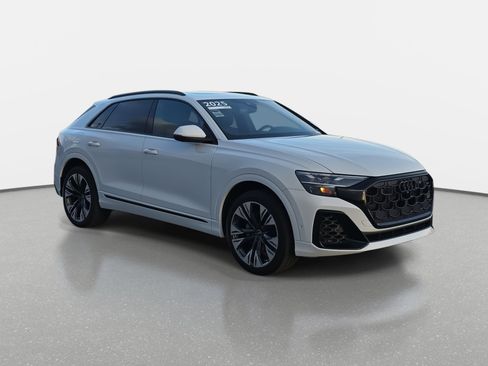 Certified 2025 Audi Q8 Premium Plus w/ Premium Plus Package image 3