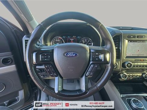 Used 2018 Ford Expedition Limited w/ Equipment Group 301A image 17