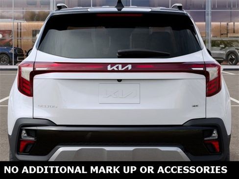 New 2026 Kia Seltos SX image 13