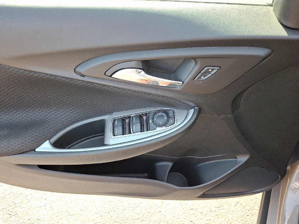 Certified 2023 Chevrolet Malibu RS FWD image 13