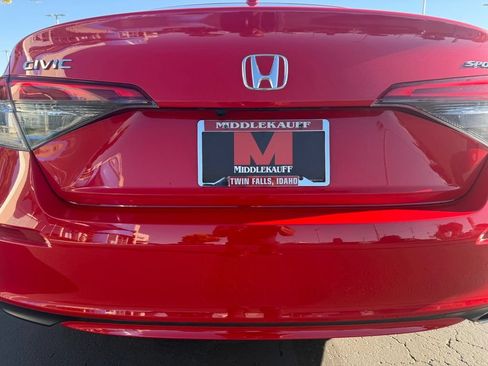 Used 2023 Honda Civic Sport image 13