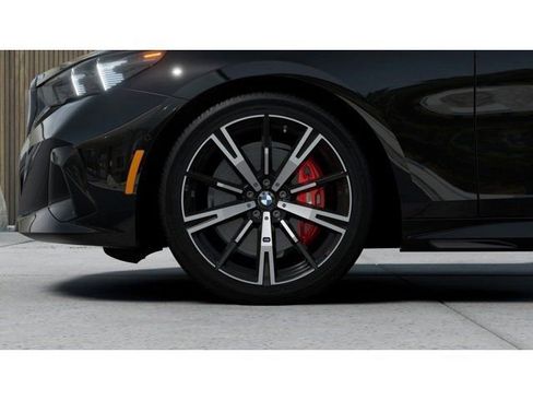 New 2027 BMW 530i RWD image 7