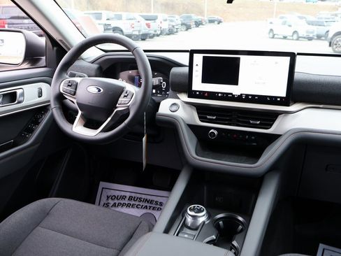 New 2026 Ford Explorer Active image 15